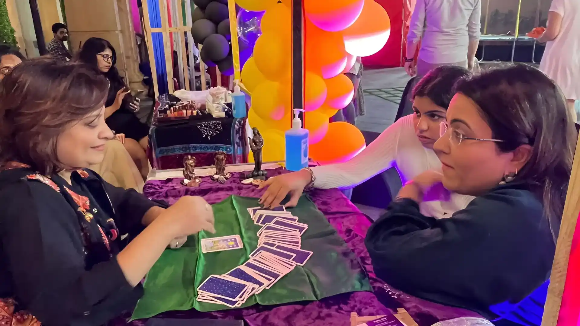 Tarot Card Reading Services in Mumbai